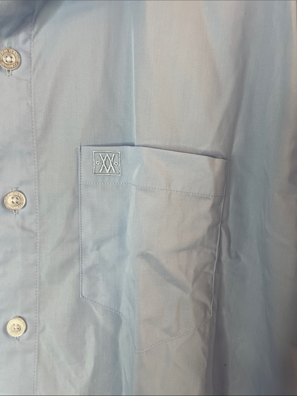 DIXXON Men’s Light Blue Short Sleeve Button-Down Shirt - Picture 3 of 6